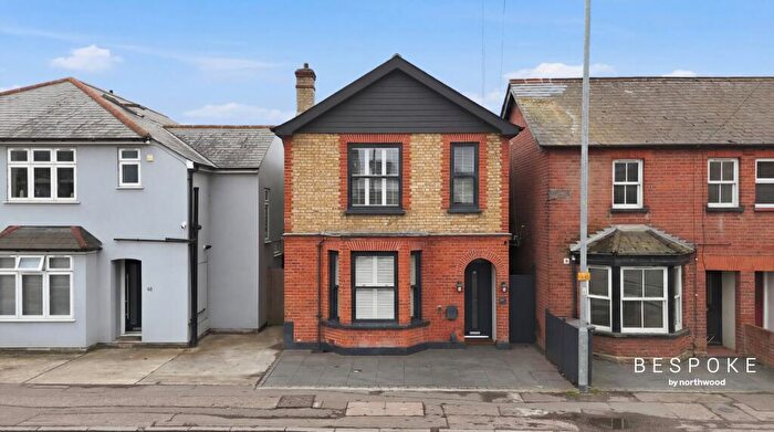 3 Bedroom Detached House For Sale In Victoria Road, Chelmsford, CM1