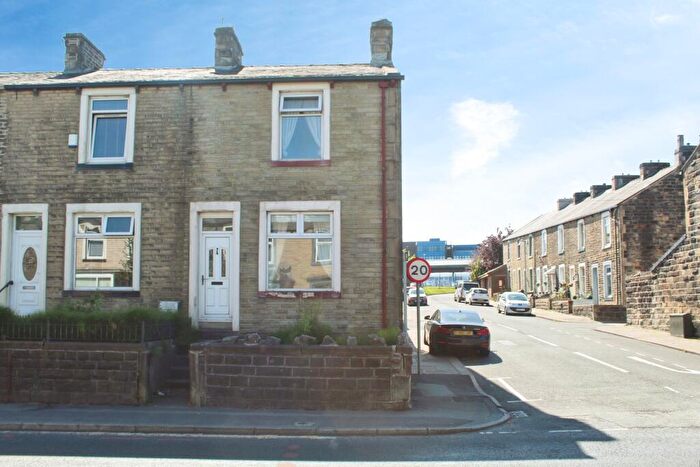 2 Bedroom Terraced House For Sale In Burnley Road, Colne, BB8
