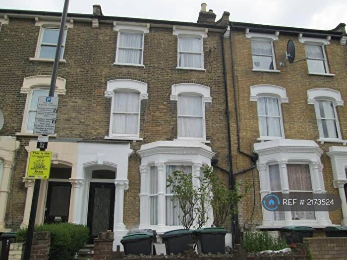 2 Bedroom Flat To Rent In Scarborough Road, Finsbury Park, N4