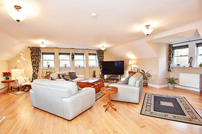 2 Bedroom Apartment For Sale In The Penthouse, Portland Crescent, Harrogate, HG1