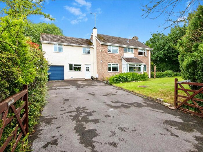 5 Bedroom Detached House For Sale In Spacious Five Bedroom Home In Village Loaction, Bishop Sutton, BS39