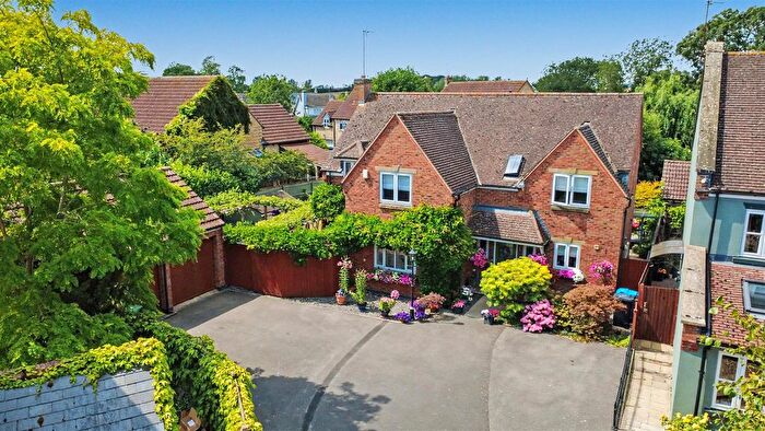 5 Bedroom Detached House For Sale In Glover Court, Middleton, LE16