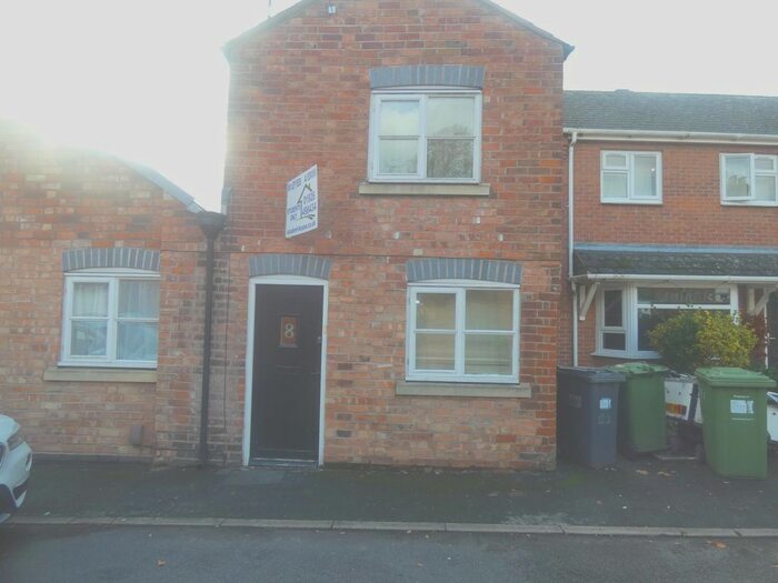 4 Bedroom Detached House To Rent In Earl Street, Leamington Spa, CV32