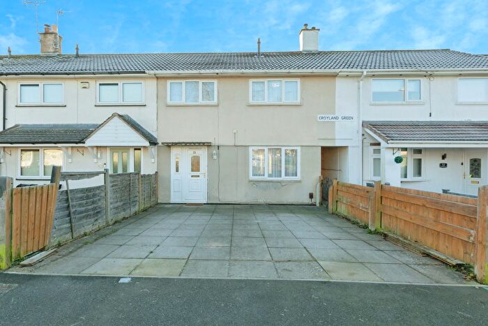 3 Bedroom Terraced House For Sale In Croyland Green, Leicester, Leicestershire, LE5