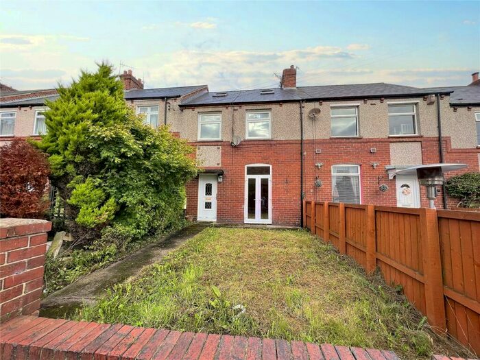 2 Bedroom Terraced House For Sale In Gardiner Square, Kibblesworth, Gateshead, NE11