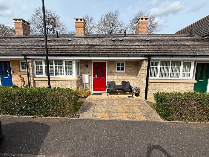 1 Bedroom Terraced Bungalow For Sale In The Croft, Bourne, PE10