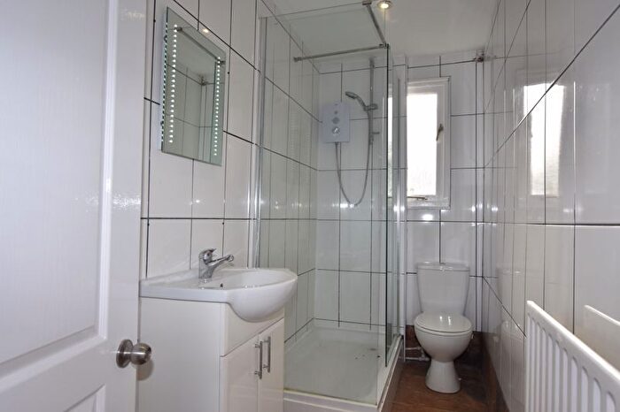 1 Bedroom Flat To Rent In Hamilton Drive, The Park, Nottingham, NG7