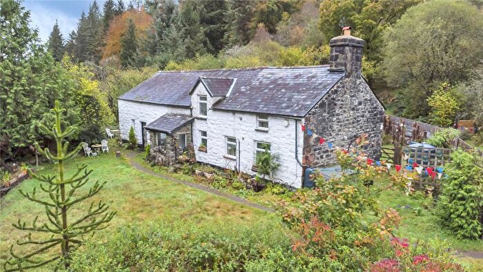 3 Bedroom Detached House For Sale In Ganllwyd, Dolgellau, Gwynedd, LL40