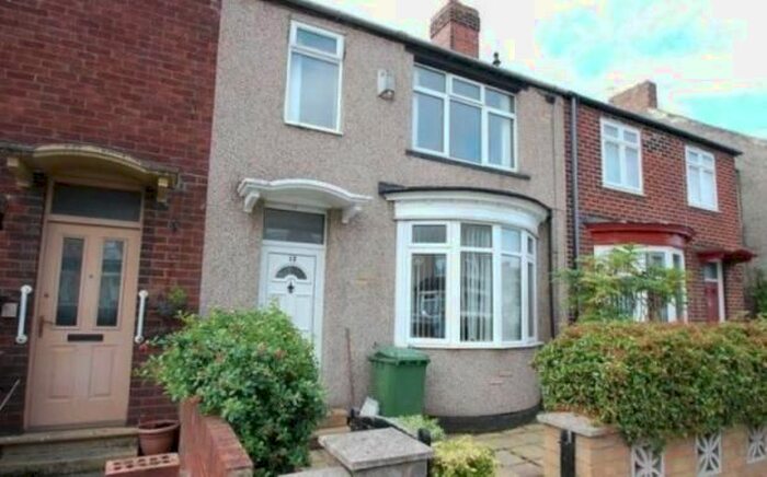 3 Bedroom Semi-Detached House To Rent In St. Pauls Road, Thornaby, TS17