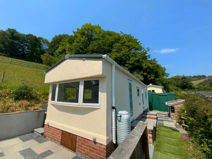 1 Bedroom Mobile/park Home For Sale In Ashburton Park, Ashburton, Newton Abbot, TQ13