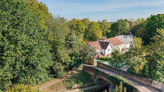 3 Bedroom Detached House For Sale In St. Johns Road, St Johns, Woking, Surrey, GU21