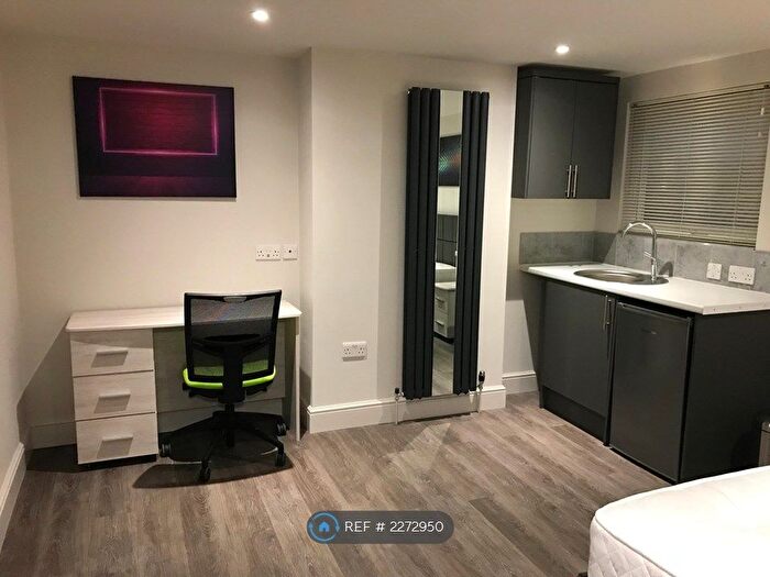 Studio To Rent In Holyhead Road, Coventry, CV1