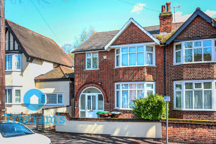 2 Bedroom Semi-Detached House To Rent In Rolleston Drive, Nottingham, NG7