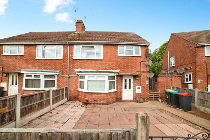 1 Bedroom Semi Detached House For Sale In Ash Grove, Sutton-in-Ashfield, Nottinghamshire, NG17