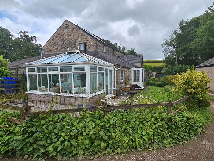3 Bedroom Cottage For Sale In Dumb Toms Lane, Ingleton, LA6