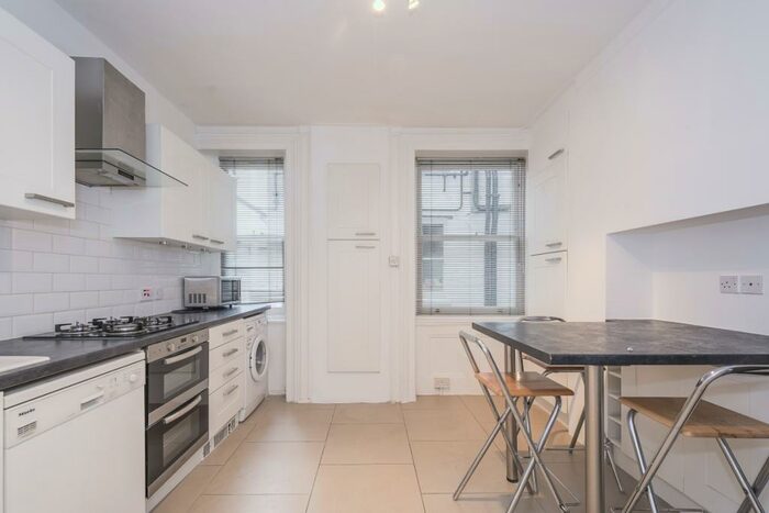 4 Bedroom Apartment To Rent In Hyde Park Mansions Chapel Street, NW1
