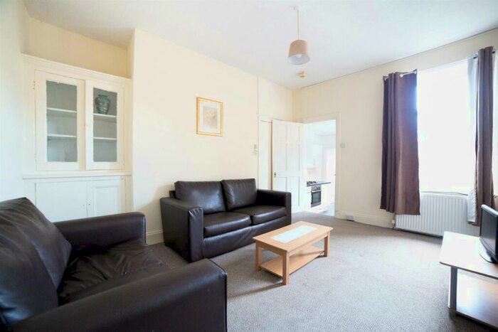 2 Bedroom Flat To Rent In **July ** Rothbury Terrace, Heaton, NE6