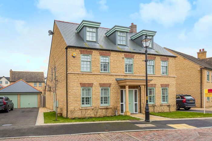 5 Bedroom Detached House To Rent In Chadelworth Way, Kingston Bagpuize, OX13