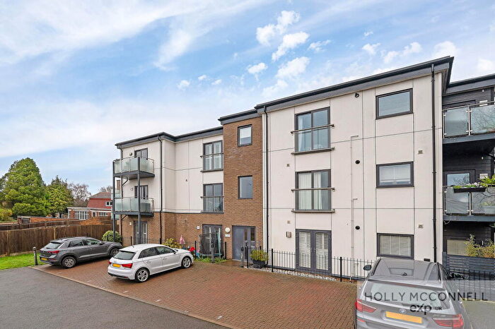 2 Bedroom Flat For Sale In Hillbrow Road, Bromley, BR1