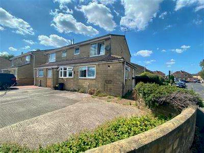 4 Bedroom Property To Rent In Blackmore Drive, BA2