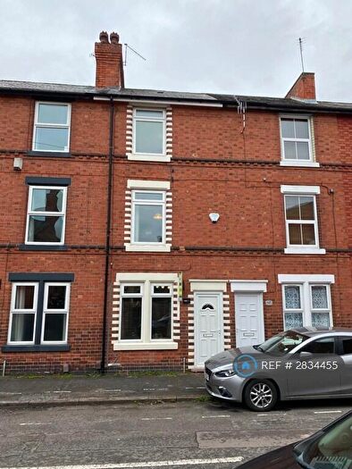 3 Bedroom Terraced House To Rent In Wilford Crescent East, Nottingham, NG2