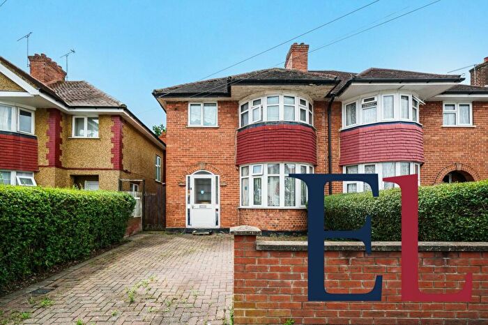 3 Bedroom Semi-Detached House To Rent In Medway Gardens, Wembley, HA0