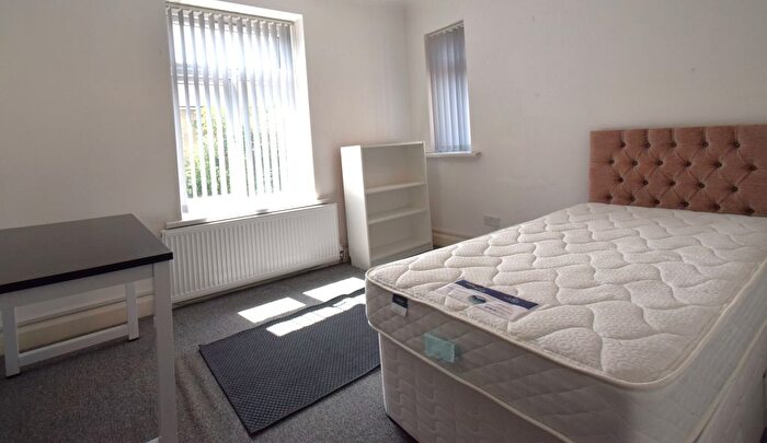 4 Bedroom Flat To Rent In Station Road, Harrow, HA2