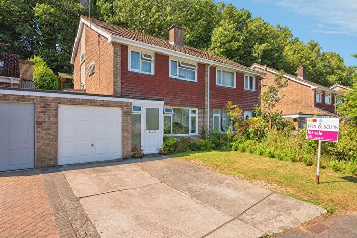 3 Bedroom Semi-Detached House For Sale In Longwood Close, Plymouth, PL7