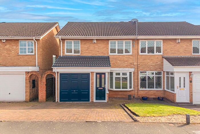 3 Bedroom Semi-Detached House For Sale In Forge Croft, Sutton Coldfield, B76