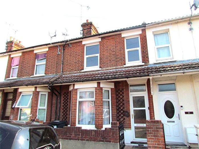 3 Bedroom Terraced House To Rent In Waddesdon Road, Harwich, Essex, CO12