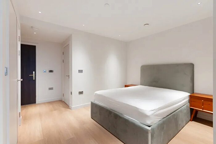 Studio To Rent In The Wiltern, Dawlish Avenue East, Perivale, UB6