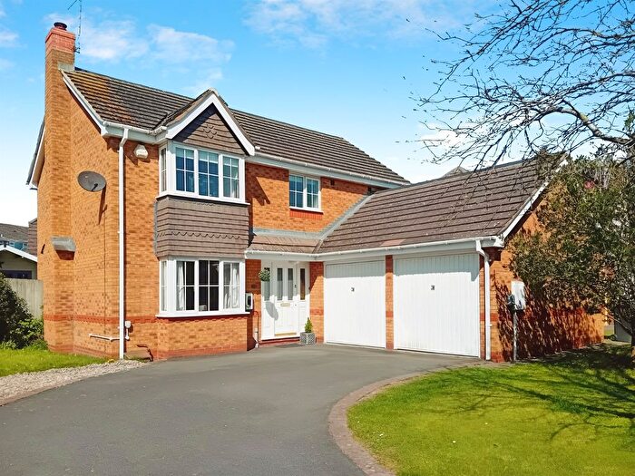 4 Bedroom Detached House For Sale In Holly Drive, Ryton On Dunsmore, Coventry, CV8