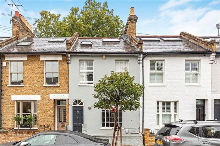 3 Bedroom Terraced House For Sale In Charles Street, Barnes, SW13
