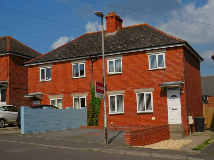 3 Bedroom House To Rent In School Hill, Chickerell, Weymouth, DT3