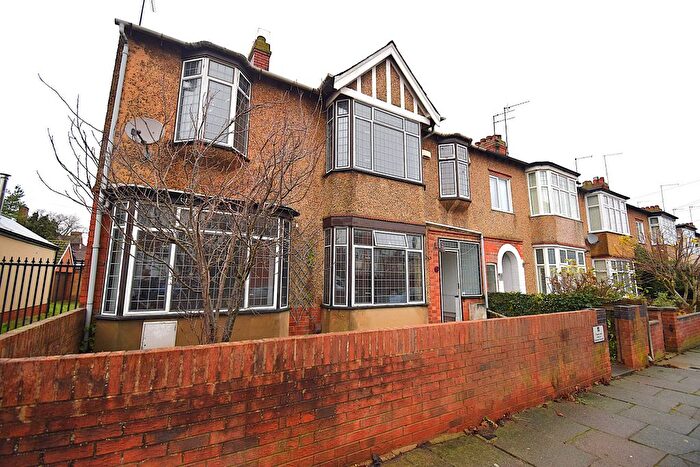 5 Bedroom Terraced House To Rent In The Vale, Northampton, NN1