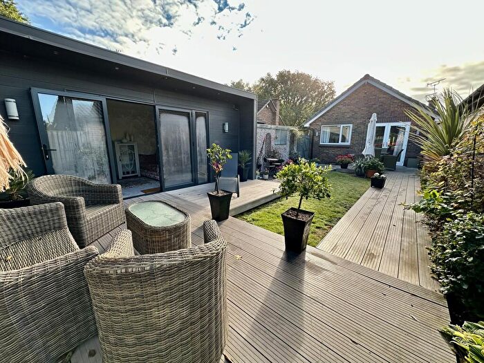 2 Bedroom Detached Bungalow For Sale In Sunningdale Close, Bessacarr, Doncaster, DN4