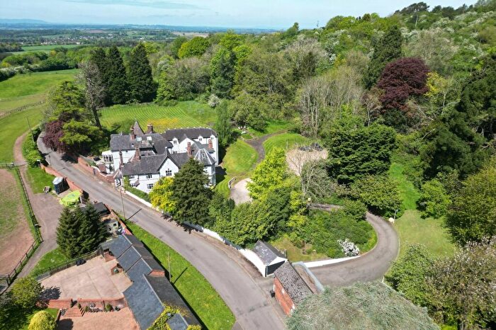 2 Bedroom Apartment For Sale In Odnall Lane, Clent, Stourbridge, DY9