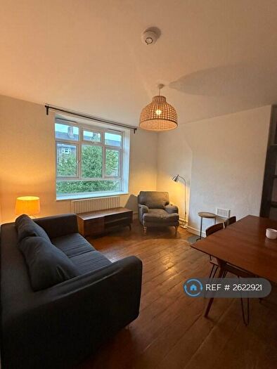3 Bedroom Flat To Rent In Homerton Road, London, E9