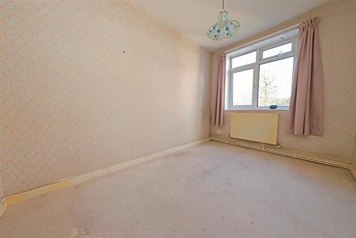 2 Bedroom Flat For Sale In Palmeira Avenue, Hove, BN3