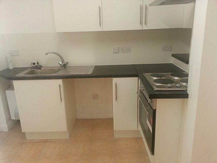 Studio To Rent In Acre Lane, Brixton, SW2