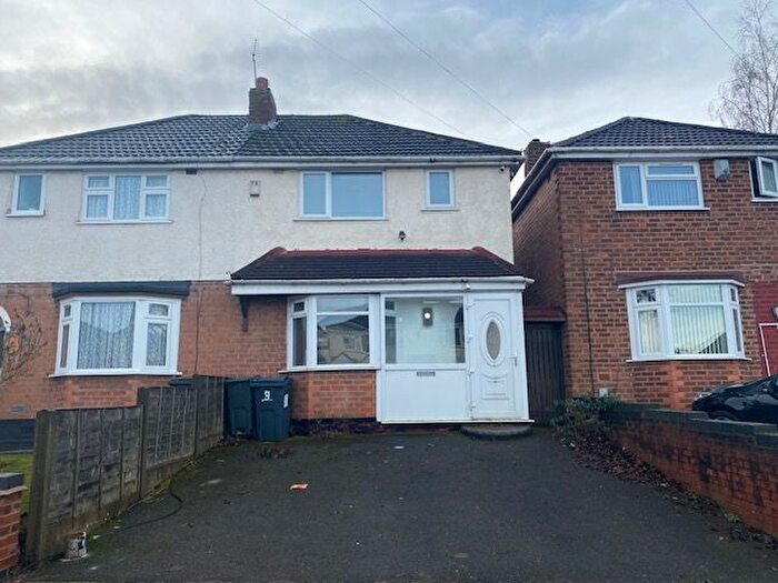 3 Bedroom Semi-Detached House To Rent In Berryfield Road, Birmingham, B26