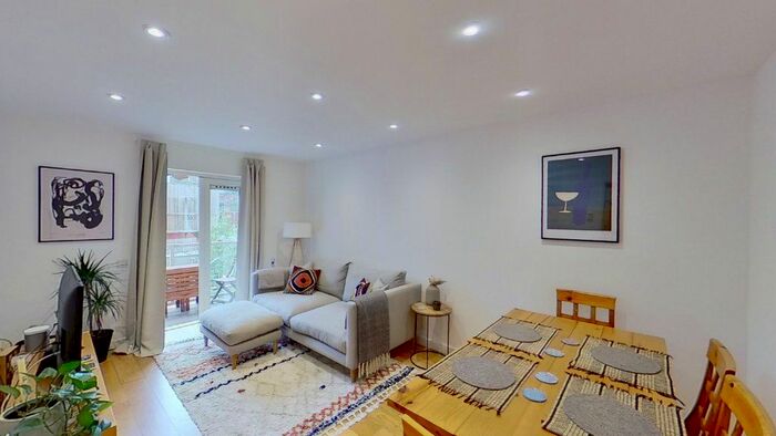2 Bedroom Flat To Rent In Amber Wharf, Nursery Lane, Hoxton, E2