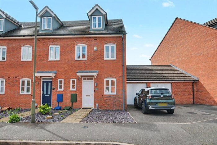 3 Bedroom End Of Terrace House For Sale In Widdowson Road, Long Eaton, NG10