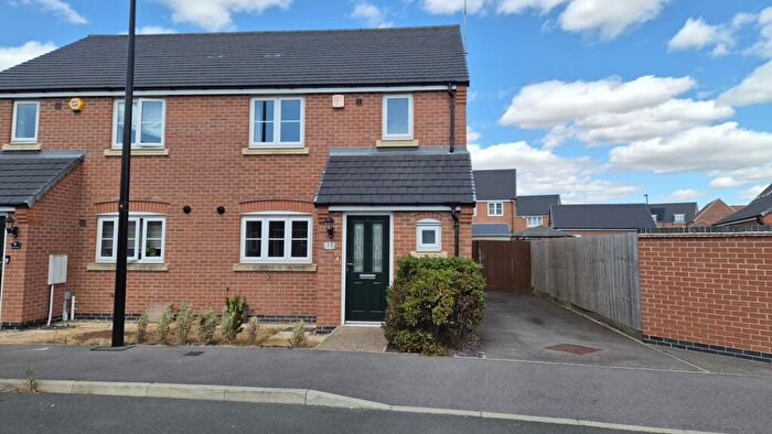 3 Bedroom Semi-Detached House To Rent In Barn Owl Road, Birstall, LE4