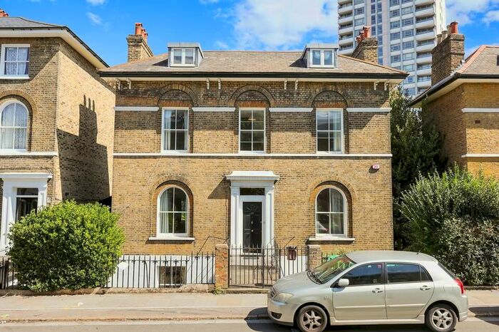 5 Bedroom End Of Terrace House To Rent In Campbell Road, London, E3
