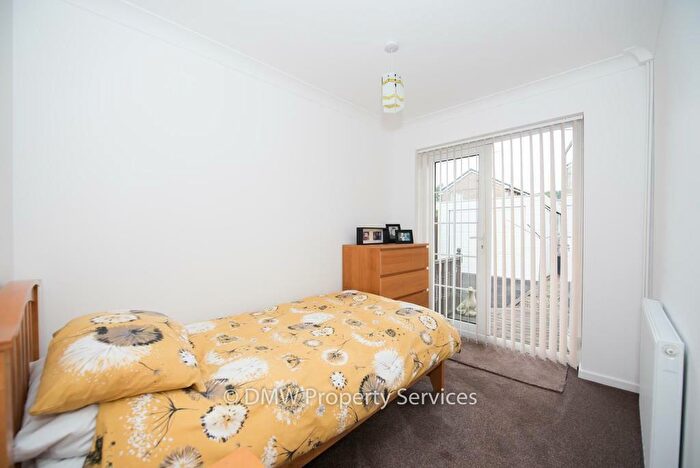 2 Bedroom Semi-Detached Bungalow For Sale In Shacklock Close, Arnold, Nottingham, NG5