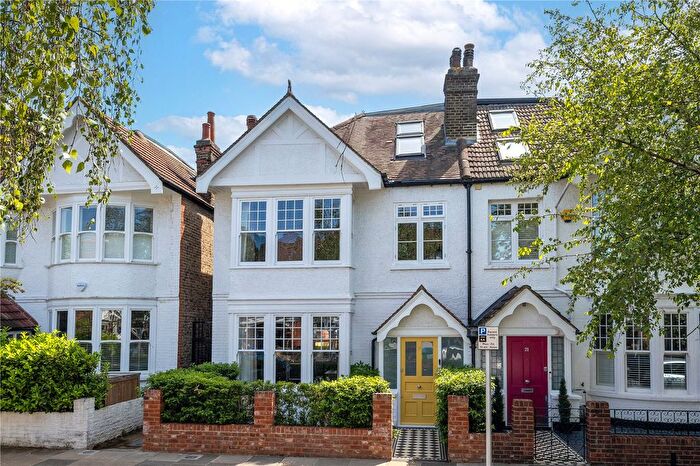 6 Bedroom Semi-Detached House To Rent In Burlington Avenue, Kew, Surrey, TW9