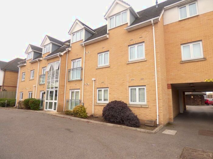 2 Bedroom Flat To Rent In Sycamore Court, Grenfell Avenue, Hornchurch, RM12