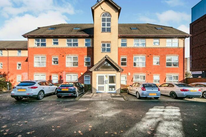 2 Bedroom Flat To Rent In Charles Place, Kings Road, Reading, RG1