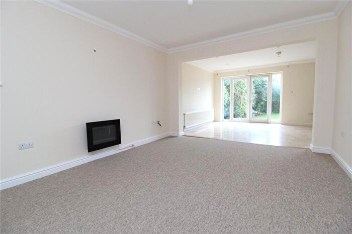 5 Bedroom Detached House To Rent In Chelmsford Road, Shenfield, CM15